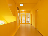 Cage d'escalier en construction massive encapsulée